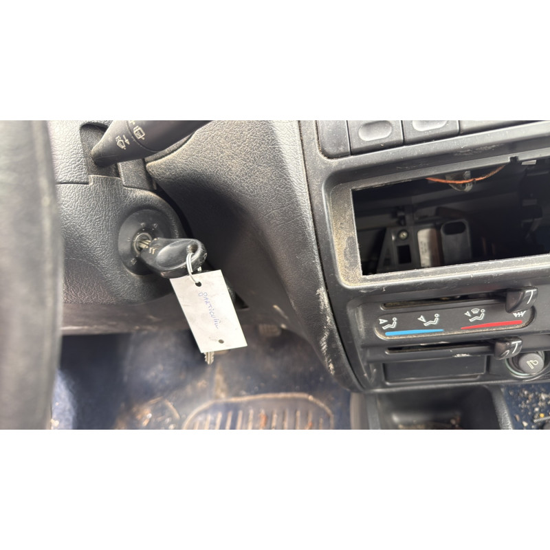 Poignee interieur avant droit CITROEN SAXO Photo n°20