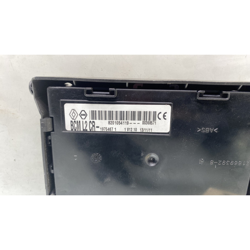 Boitier UCH RENAULT CLIO 3 Photo n°3
