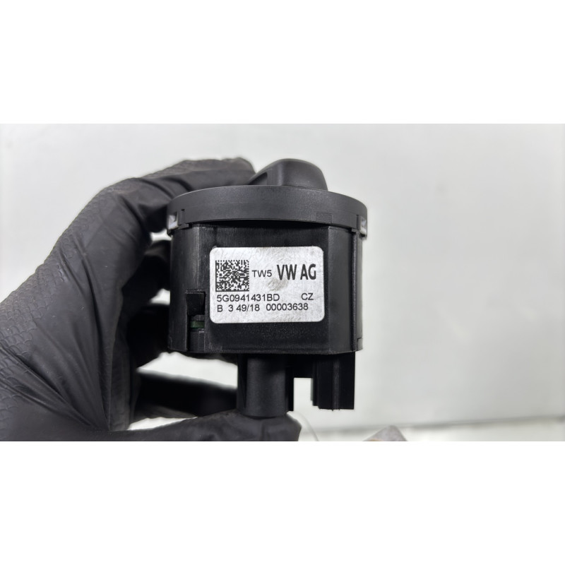 Commande de phare VOLKSWAGEN TOURAN 3 Photo n°2