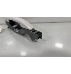 Poignee porte avant droit PEUGEOT 5008 1