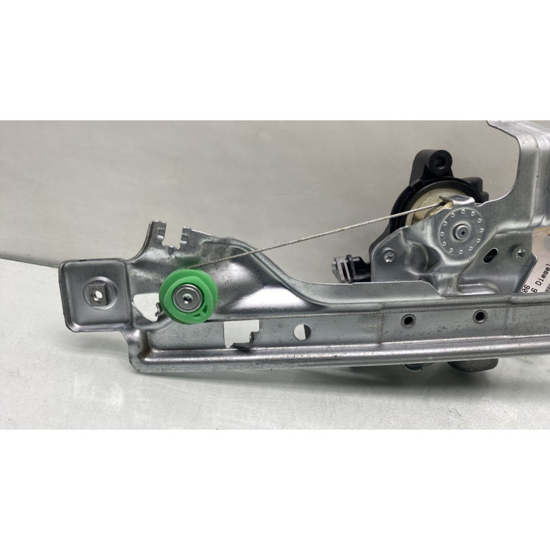 Leve vitre electrique arriere gauche PEUGEOT 5008 1 Photo n°3