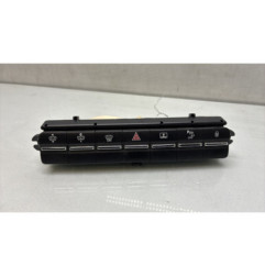Bouton de warning PEUGEOT 5008 1 Photo n°1