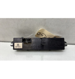Bouton de warning PEUGEOT 5008 1