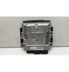 Calculateur moteur PEUGEOT 5008 1 Photo n°1