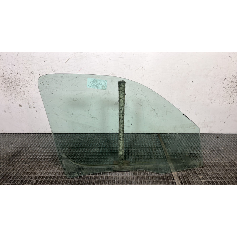 Vitre avant gauche CITROEN BERLINGO 1 Photo n°4