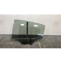Vitre arriere gauche PEUGEOT 208 1 Photo n°1