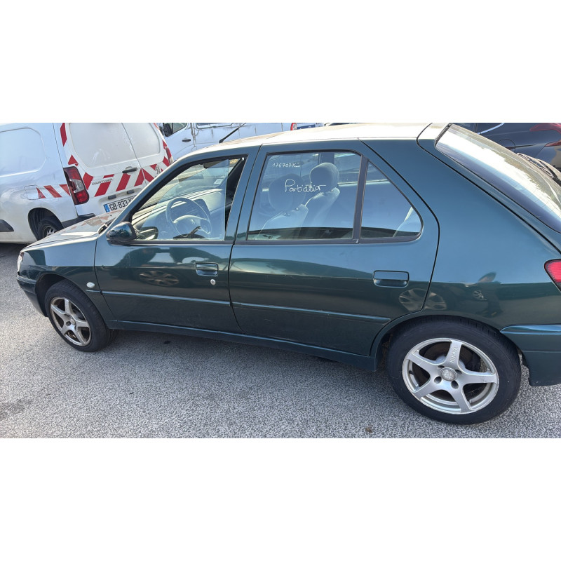 Porte avant gauche PEUGEOT 306 Photo n°15