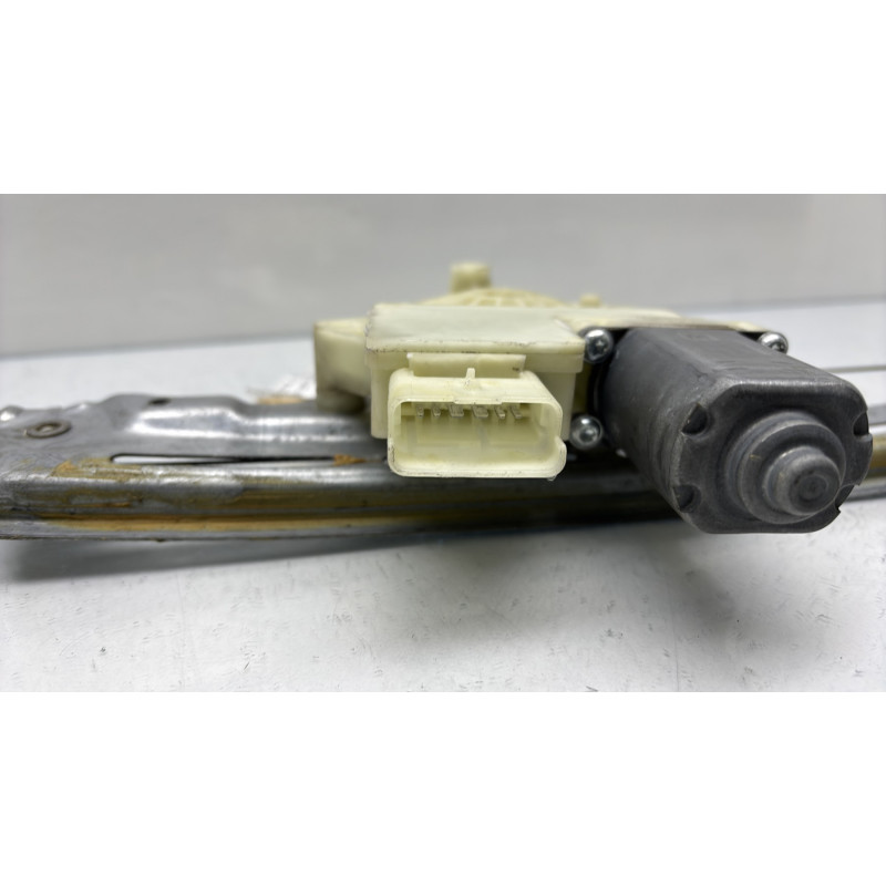 Leve vitre electrique arriere droit PEUGEOT 308 2 Photo n°4