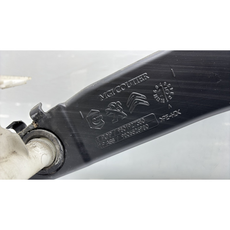 Vase de lave glace PEUGEOT 308 2 Photo n°5