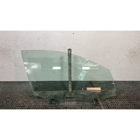Vitre avant droit PEUGEOT 308 2 Photo n°1