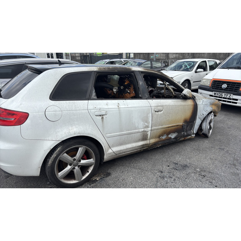 Porte arriere gauche AUDI A3 2 Photo n°20