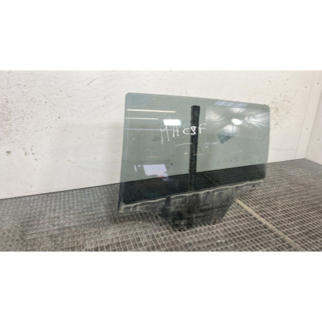 Vitre arriere gauche PEUGEOT 2008 1