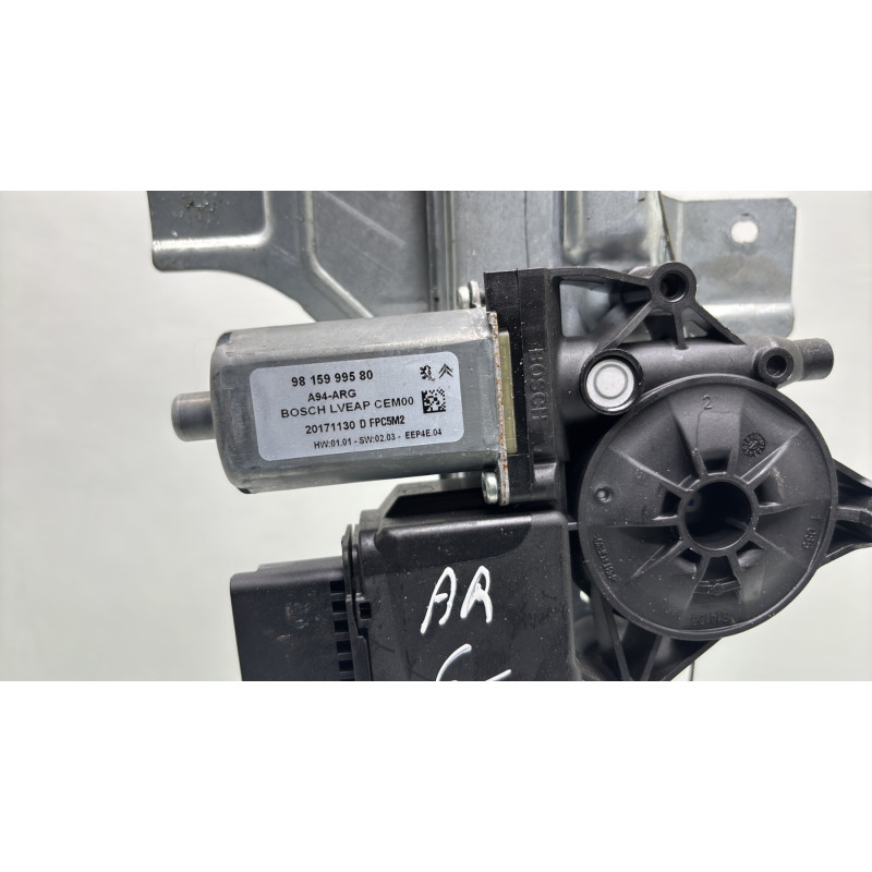 Leve vitre electrique arriere gauche PEUGEOT 2008 1 Photo n°4