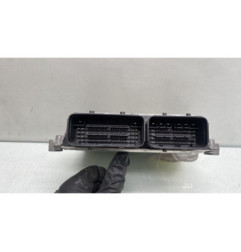 Calculateur moteur PEUGEOT 2008 1