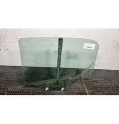 Vitre arriere droit PEUGEOT 207