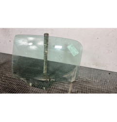 Vitre arriere gauche PEUGEOT 207
