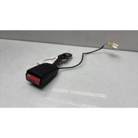 Attache ceinture avant gauche PEUGEOT 207