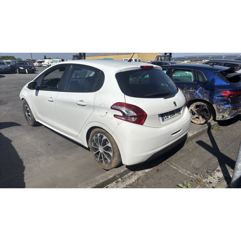 Antenne PEUGEOT 208 1 Photo n°7