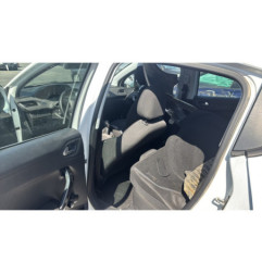 Antenne PEUGEOT 208 1