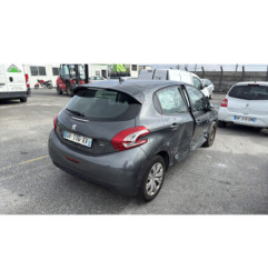 Pare choc arriere PEUGEOT 208 1