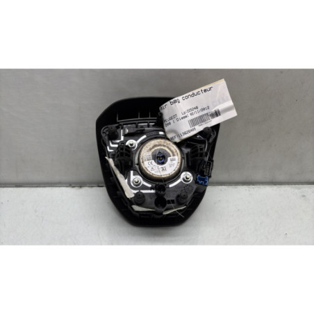 Air bag conducteur PEUGEOT 208 1