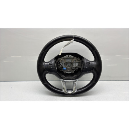 Volant PEUGEOT 208 1 Photo n°1