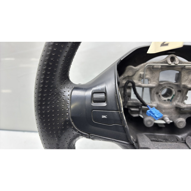 Volant PEUGEOT 208 1 Photo n°4