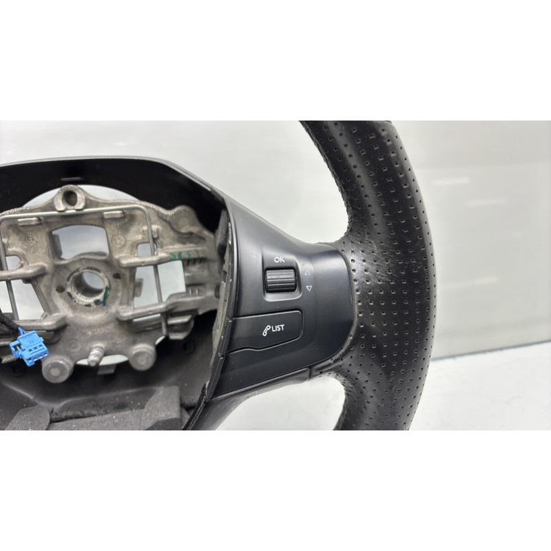Volant PEUGEOT 208 1 Photo n°5