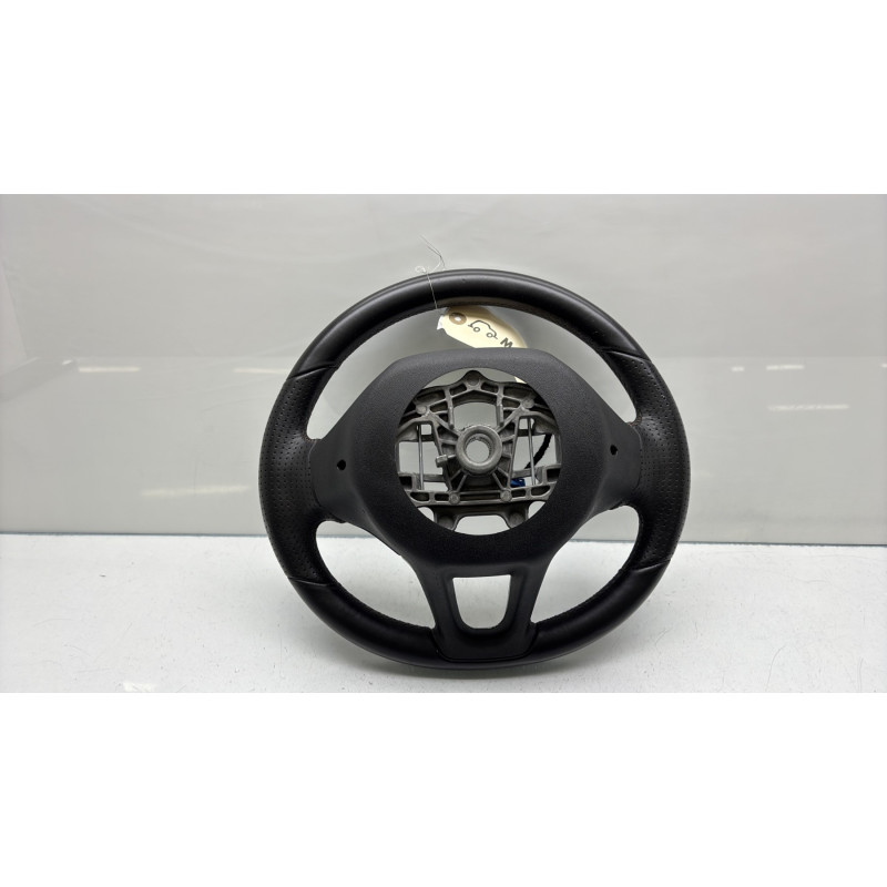 Volant PEUGEOT 208 1 Photo n°9