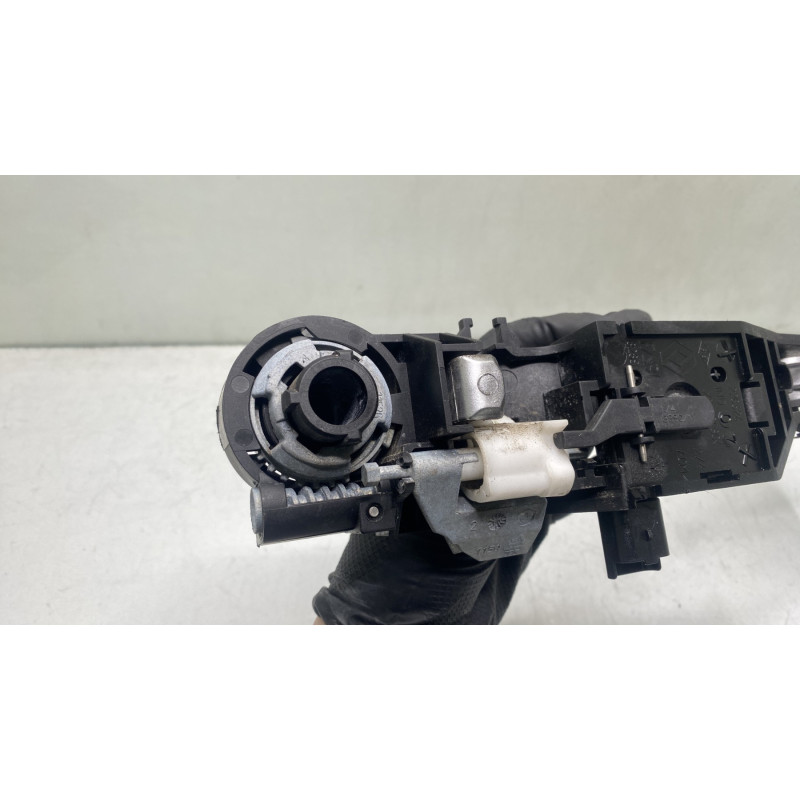 Poignee porte arriere gauche RENAULT LAGUNA 3 Photo n°4