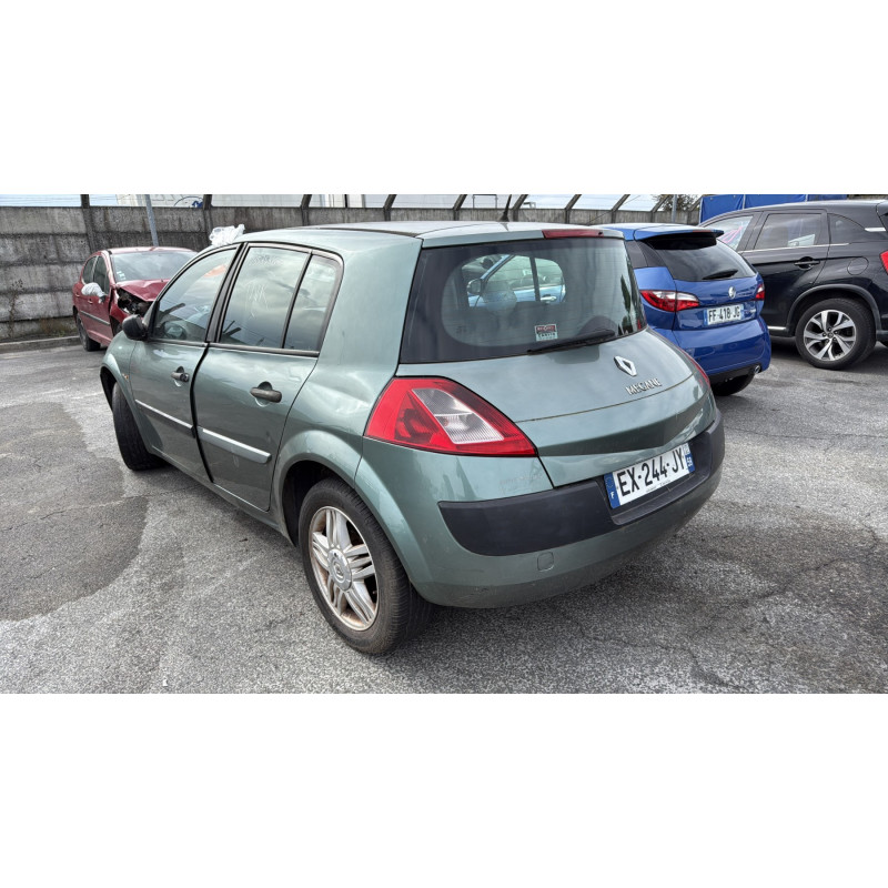 Pare choc avant RENAULT MEGANE 2 Photo n°10