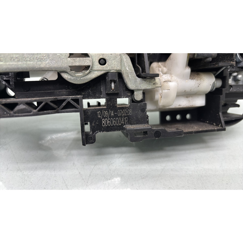 Poignee porte arriere droit RENAULT MEGANE 3 Photo n°4