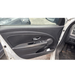 Pretensionneur de ceinture avant droit RENAULT MEGANE 3
