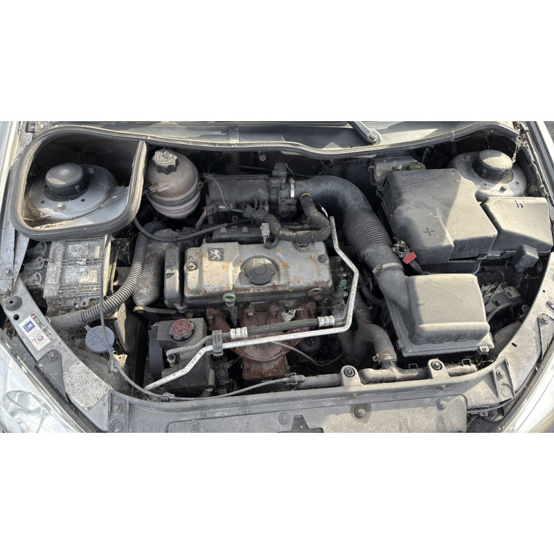 Boitier BSI PEUGEOT 206 Photo n°12