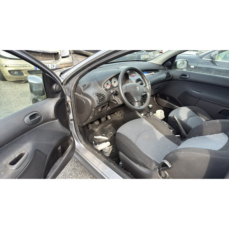 Boitier BSI PEUGEOT 206 Photo n°17