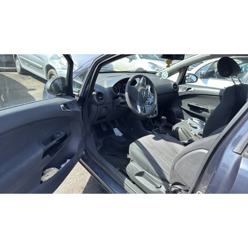 Aile avant droit OPEL CORSA D Photo n°15