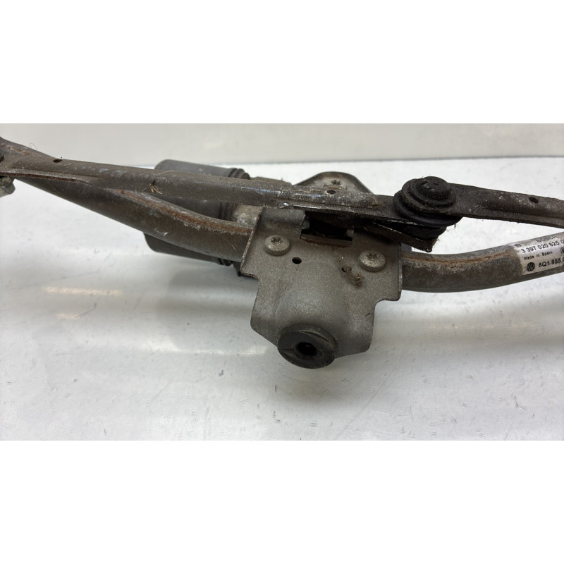 Moteur essuie glace avant VOLKSWAGEN POLO 4 Photo n°4