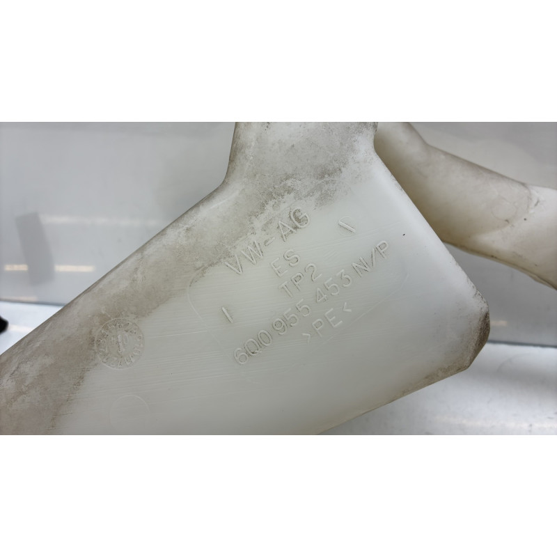 Vase de lave glace VOLKSWAGEN POLO 4 Photo n°5