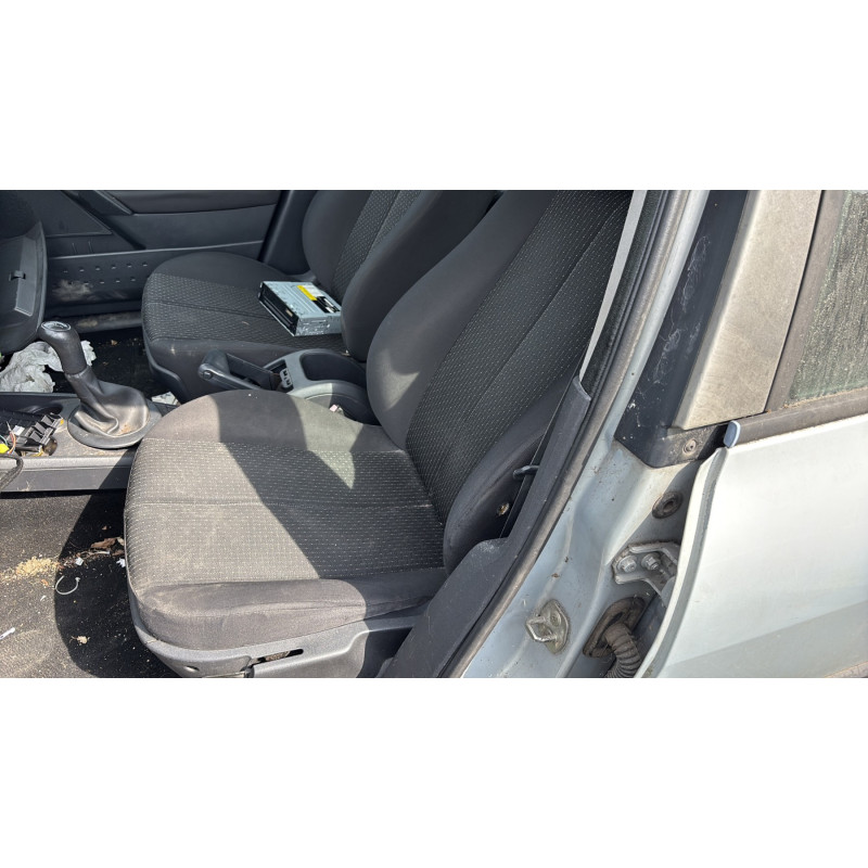 Custode arriere droit (porte) RENAULT MEGANE 2 Photo n°14