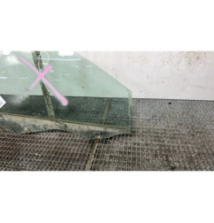 Vitre avant droit RENAULT MEGANE 2