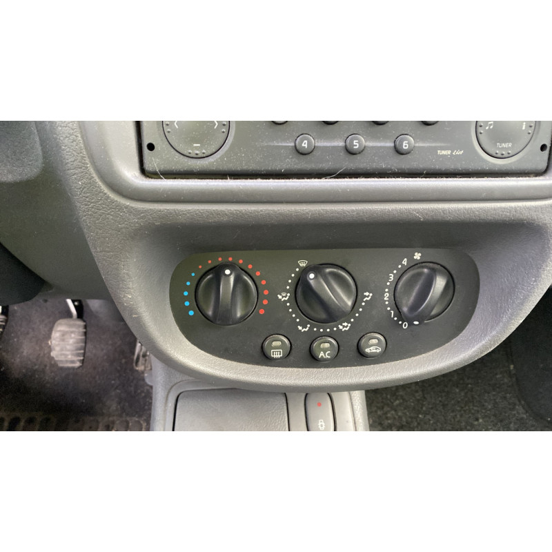 Pompe de direction RENAULT CLIO 2 Photo n°17