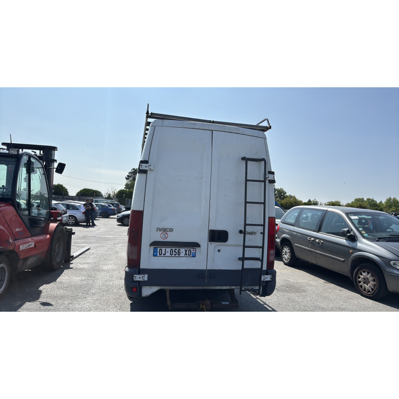 Custode avant gauche (porte) IVECO DAILY 3 Photo n°9