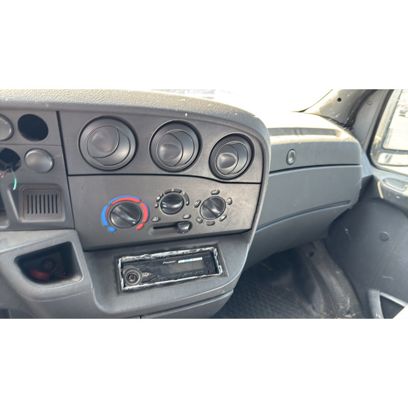 Custode avant gauche (porte) IVECO DAILY 3 Photo n°16
