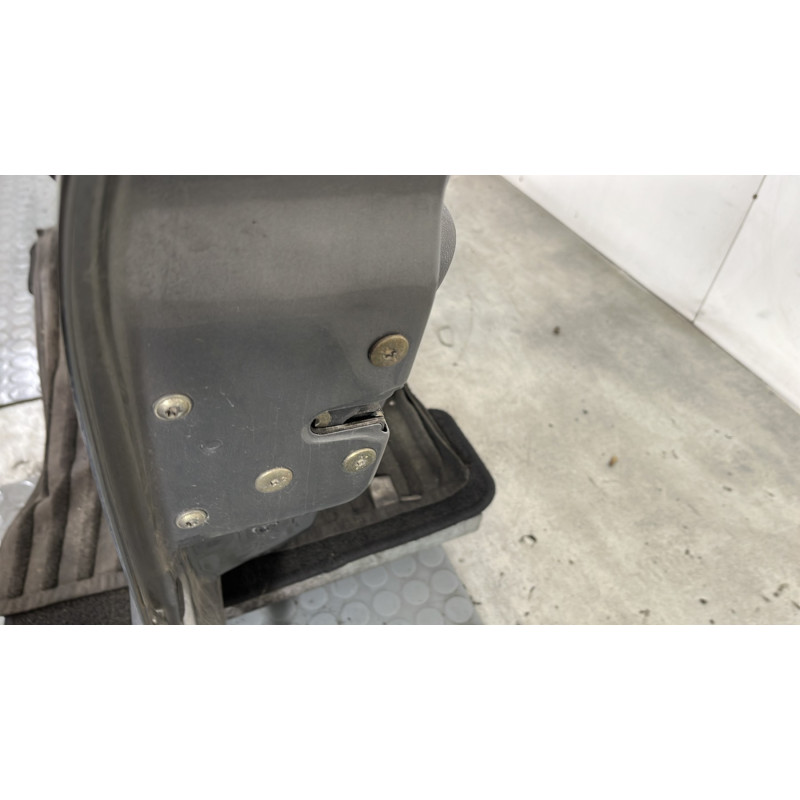 Porte avant gauche RENAULT CLIO 2 Photo n°3
