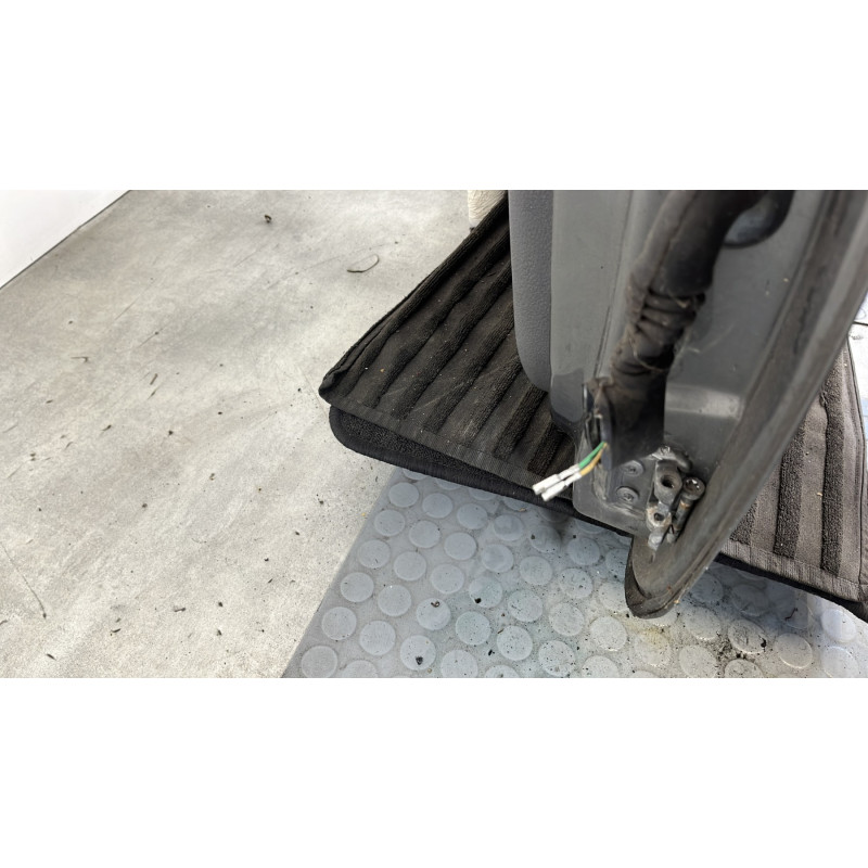 Porte avant gauche RENAULT CLIO 2 Photo n°5