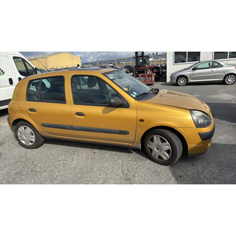 Porte avant droit RENAULT CLIO 2 Photo n°15