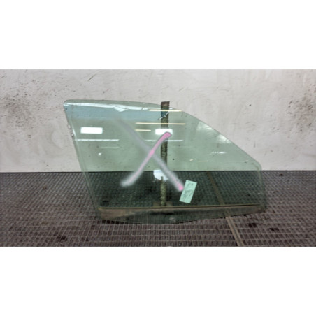 Vitre avant droit RENAULT CLIO 2 Photo n°1