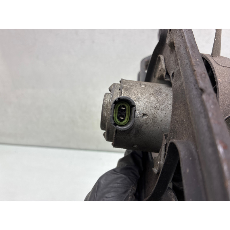 Moto ventilateur radiateur RENAULT CLIO 2 Photo n°4