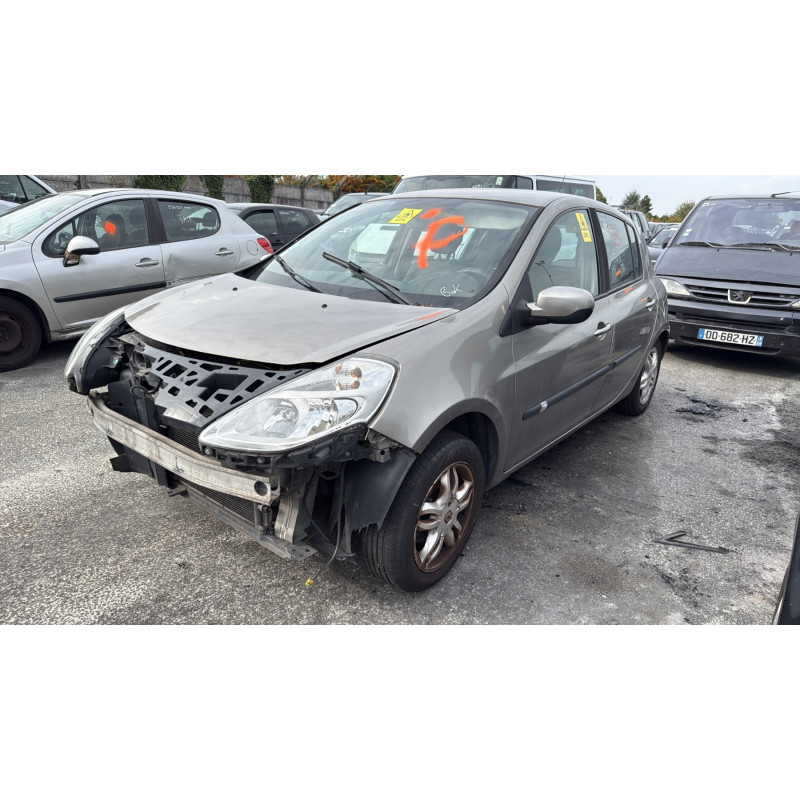 Moteur essuie glace avant RENAULT CLIO 3 Photo n°8