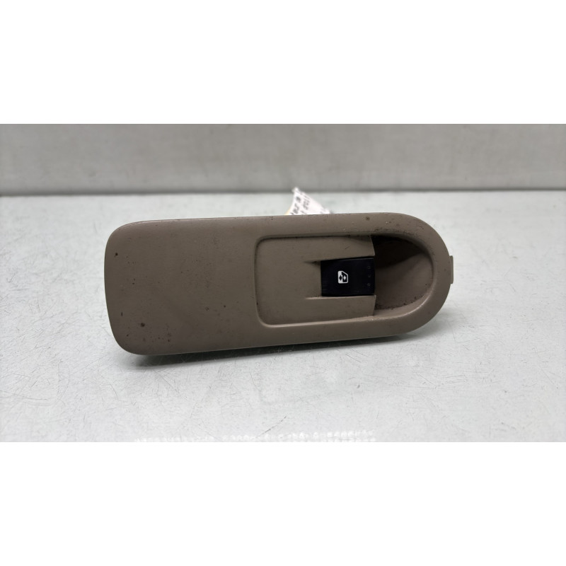 Interrupteur de leve vitre avant droit RENAULT GRAND SCENIC 2 Photo n°1